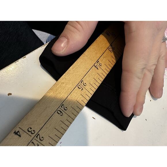 Lululemon Size 2 ? Women Align™ Cross-Back Bodysuit 25" Black 11-5k - Picture 10 of 11